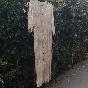 Short sleeve crinkle maxi dress